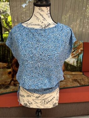 Blue Patterned Women's Short Sleeve Top